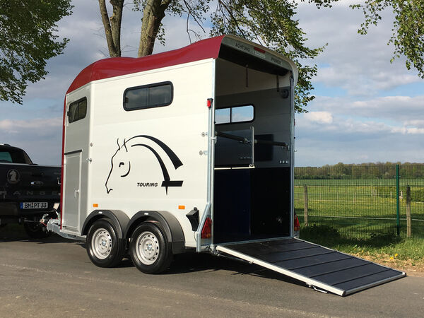 Cheval Liberté Touring Pferdeanhänger